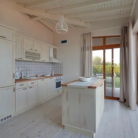Kabakum Holiday Houses Golden Sands