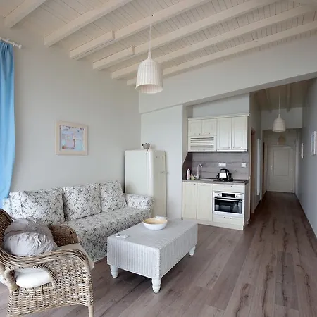 Kabakum Holiday Houses * Golden Sands