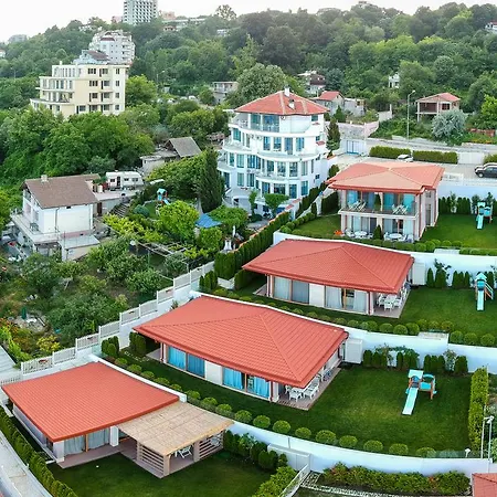 Kabakum Holiday Houses Golden Sands