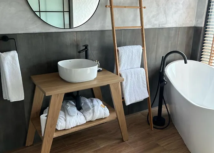 Kabakum Holiday Houses