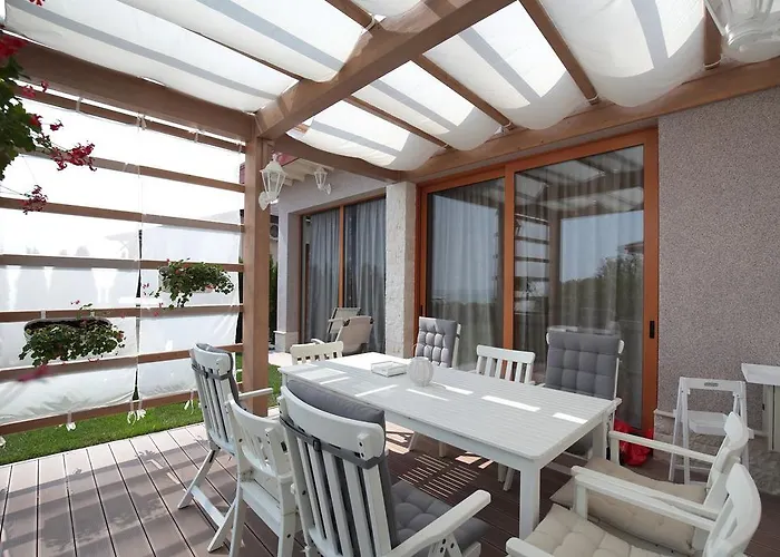 Kabakum Holiday Houses *